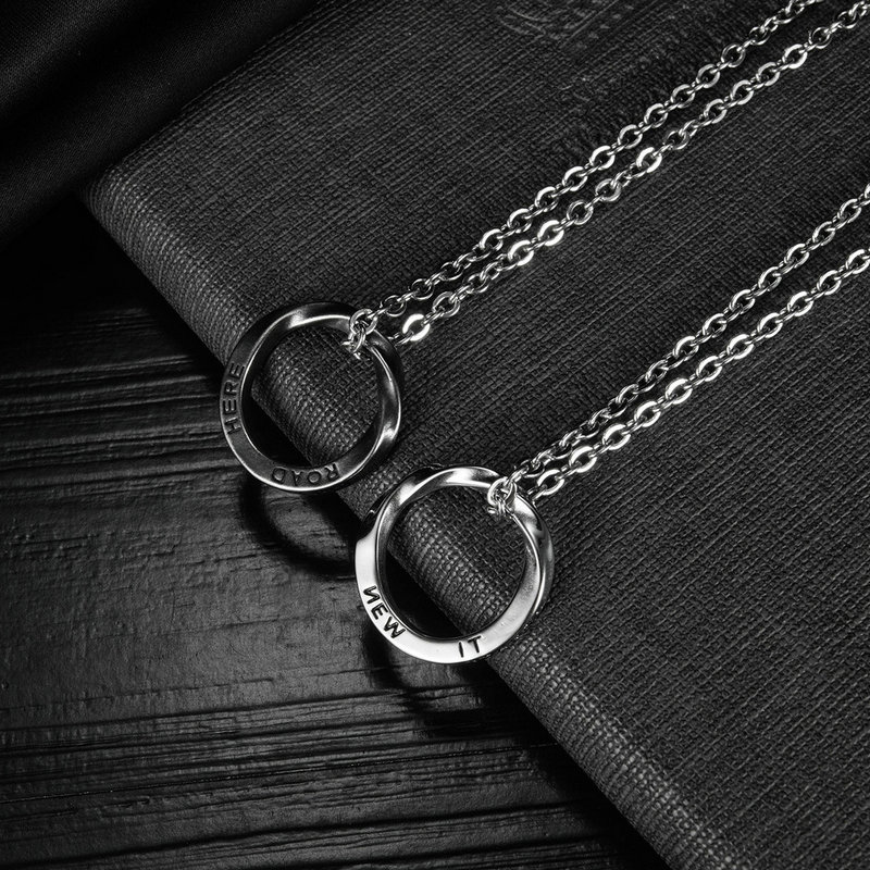 Men Accessories Pk - Liontin Kalung Lingkaran Cincin Mobius Baja